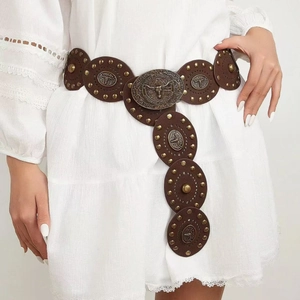 Women Western Vintage Wide Belt Artificial Leather Spliced Rivet Decoration Texas Longhorn Bull Head Buckle Concho Belt