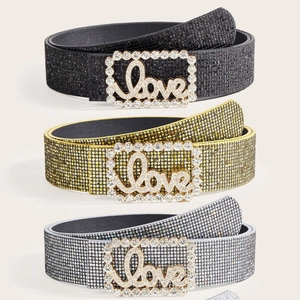 Cinture con paillettes da donna con fibbia Love in strass in nero oro e argento lucido