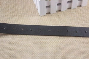 Classic black matte leather belt for women featuring ten round adjustable holes