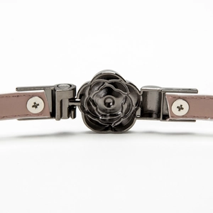 Minimalist adjustable waist belt with grey camellia buckle and light purple leather strap