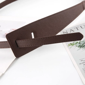 Elegant wide brown lychee pattern leather waist belt with unique buckle for coats