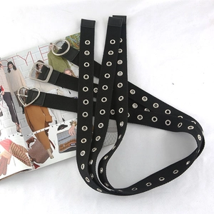 Tre cinture punk nere in tela con doppi occhielli metallici e fibbie in argento