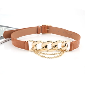 Ceinture marron à motif crocodile avec boucle carrée en chaîne dorée pour robes