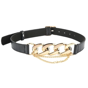 Ceinture femme en cuir noir à motif crocodile avec chaîne dorée et boucle carrée élégante