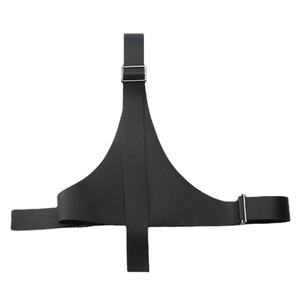 Imbracatura da spalla asimmetrica in pelle PU nera stile punk con fibbie in metallo argento
