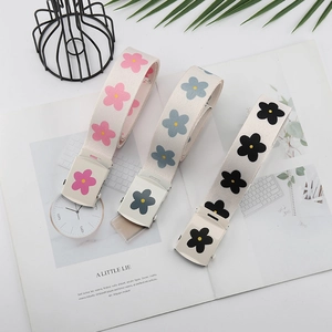 Ceintures minimalistes en toile à boucle florale pour femmes en rose bleu et noir