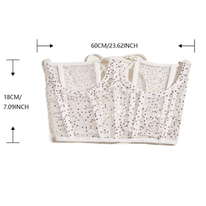 Détail d'une ceinture corset à paillettes blanches avec laçage au dos, 60x18cm