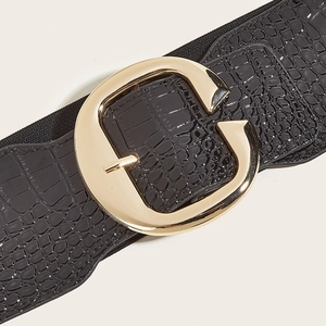 Women wide elastic waist belt with black crocodile pattern and gold G-shaped metal buckle