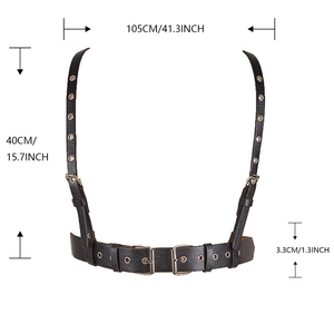 Harnais de corps punk en cuir avec bretelles réglables et détails de dimensions