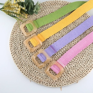 Ceintures tressées élastiques pour femmes avec boucles carrées en quatre tons pastels