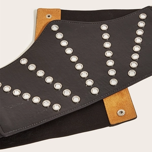 Ceinture large vintage pour femme élastique avec rivets argentés et fini noir