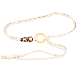 Cintura bohémien in corda intrecciata con anello di legno, conchiglie e perline