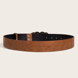 Ceinture en cuir marron avec motifs floraux gaufrés et boucle argentée de style vintage