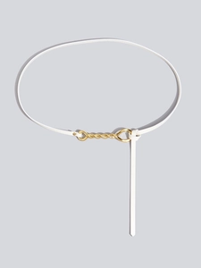 Detail of slim white leather belt for women with twisted gold metal buckle for dresses