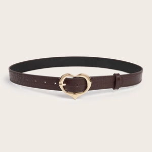 Ceinture femme marron foncé avec motif crocodile et boucle dorée en forme de cœur élégante