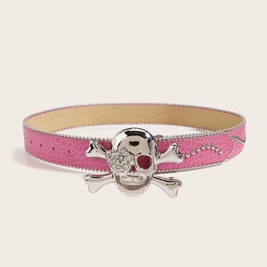 Roze riem met krokodillenprint, zilveren doodskop gesp en glanzende strass details