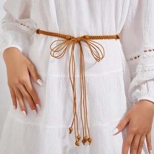 Corde de taille tissée de style bohème pour femmes en marron avec perles en bois