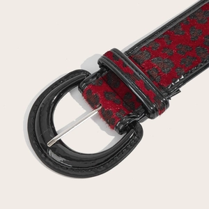 Retro leopard print leather belt with a polished black round buckle for women
