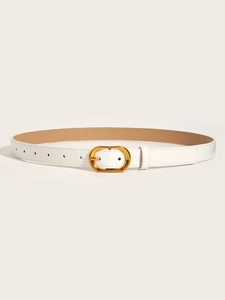 Detailed view of the fine white faux leather texture and golden oval pin buckle
