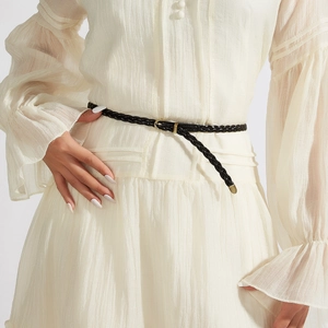 Women's Vintage Woven PU Leather Thin Belt Retro Fashion Versatile Waist Belt With Alloy Pin Buckle For Jeans Dresses