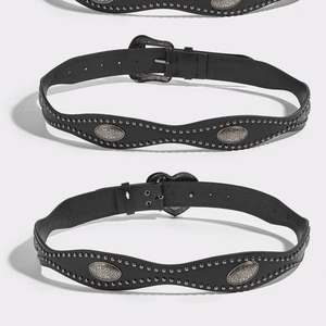 Cinture punk in pelle nera con rivetti argentati e fibbie in metallo inciso vintage