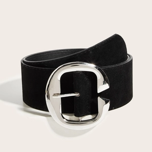 Large ceinture vintage pour femme en daim noir avec grande boucle argentée en forme de C