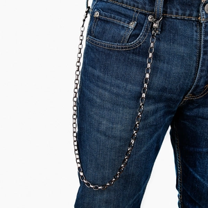 Single layer silver hip hop wallet chain for men with oval links on denim jeans