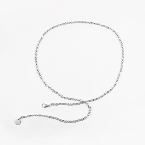 Ceinture chaîne minimaliste en métal argenté pour femme avec anneaux et pendentif poli rond