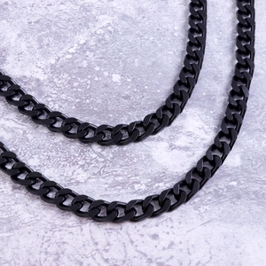 Minimalist double-layered matte black Cuban link chain for trousers and jeans