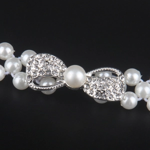 Elastic pearl waist belt for women with rhinestone bow buckle for elegant dresses