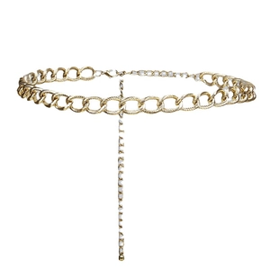 Golden twisted link waist chain with oval rings and droplet pendant for jeans