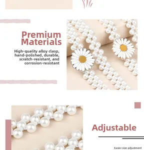 Détail de la chaîne de taille en perles avec boucle marguerite et design réglable