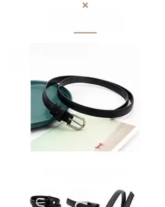 Ceinture fine en cuir noir pour femme avec boucle ardillon en métal argenté poli