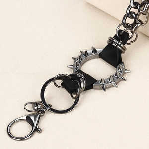 Chaîne de taille punk en métal avec rivets à pointes et fermoir mousqueton style gothique