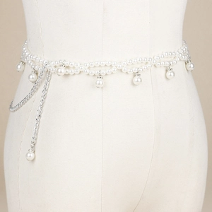 Elegante Cintura a Catena da Vita con Doppia Fila di Künstliche Perle Sintetiche con Accenti di Strass Gioiello per il Corpo Regolabile per Vestito da Donna Matrimonio Festa Stile Dolce