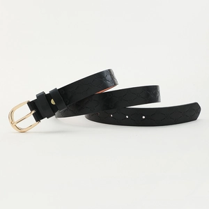 Cintura sottile nera minimalista con motivi floreali a sbalzo e fibbia in metallo oro