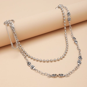 Double-layer hip-hop wallet chain featuring skull links and oversized safety pin hook