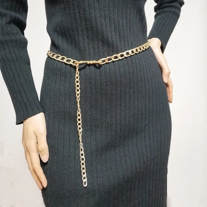 Elegante cinturón de cadena de metal dorado para mujer con cierre de gancho