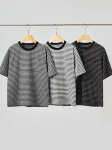 Maglietta a Righe da Uomo Casual a Manica Corta Girocollo Allentato in Poliestere con Tasca sul Petto Streetwear Moda Estiva