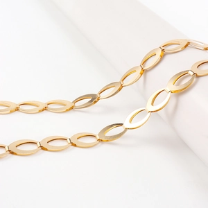 Elegant gold double-layer waist chain with Eiffel Tower pendant for dresses