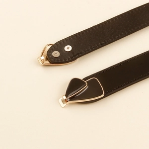 Women's thin black leather belt featuring a golden heart buckle for summer dresses
