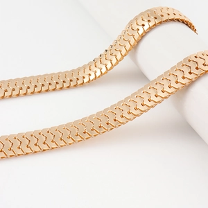 Cintura a catena piatta in oro a spina di pesce per donna, accessorio punk minimalista