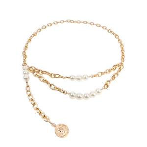 Chaîne de taille dorée à deux rangs avec perles élégantes et pendentif de pièce vintage