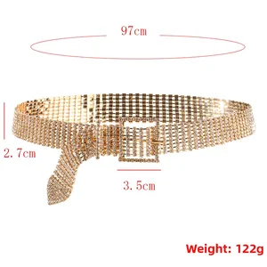 Tableau détaillé des tailles pour ceinture punk avec boucle en strass et accents brillants