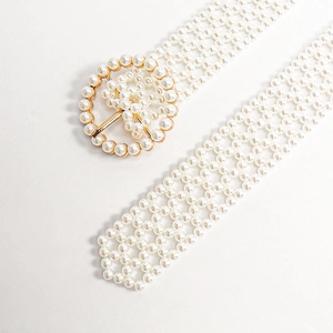 Elegant white pearl waist belt with gold buckle for women's summer dresses