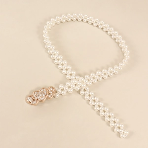 Elegante cintura di perle a doppia fila con fibbia a forma di cuore e strass lucidi