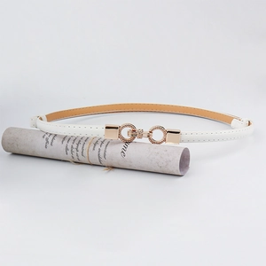 Detail of white PU leather skinny belt with golden interlocking rope texture metal buckle