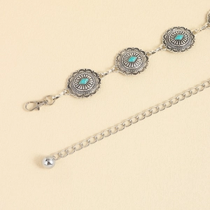 Chaîne de taille bohème en métal argenté avec incrustation de turquoise et gravure