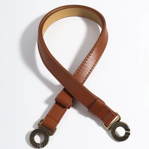 Verstelbare bruine lederen riem met vintage dubbele ringgesp voor damesjurken