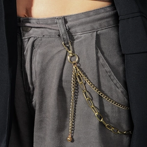 Chaîne de pantalon multicouche dorée en métal avec fermoirs mousqueton et pendentif